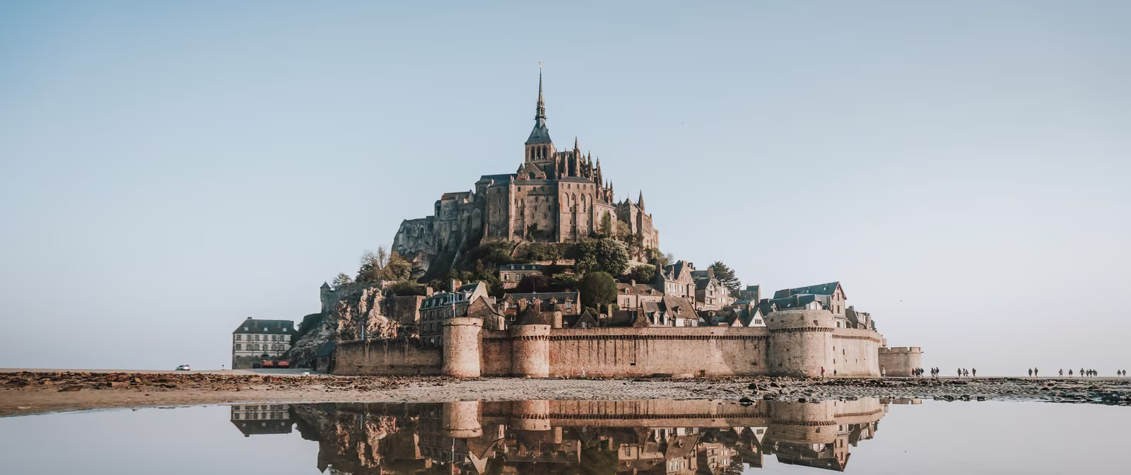 Mont-Saint-Michel, een eeuwenoud kasteel dat bezoekers blijft trekken